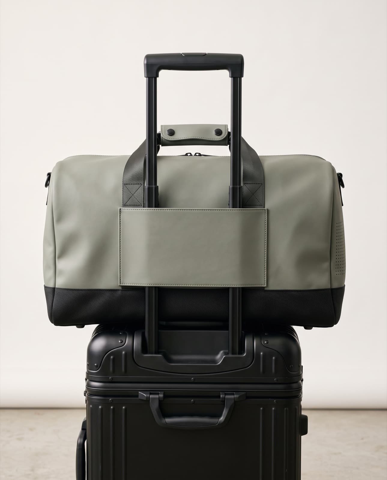 Sits on the carry-on